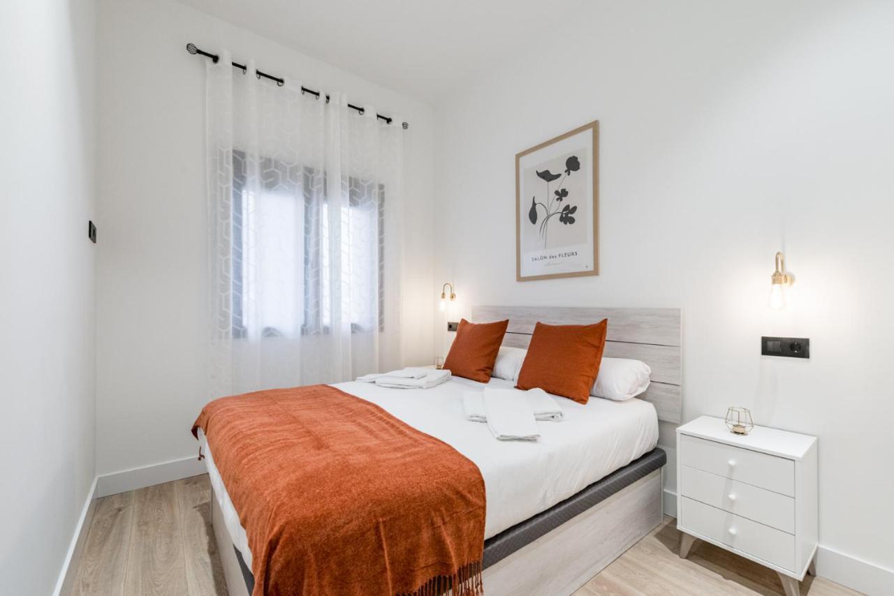 Apartament Jes B Close To Bernabeu Stadium Madrid Kültér fotó