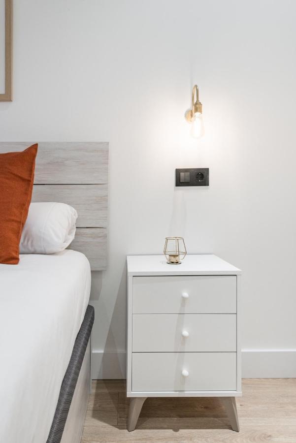 Apartament Jes B Close To Bernabeu Stadium Madrid Kültér fotó
