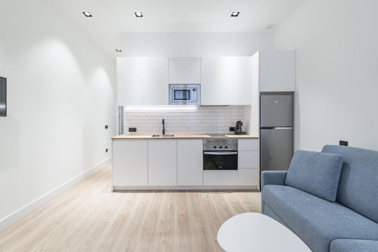 Apartament Jes B Close To Bernabeu Stadium Madrid Kültér fotó
